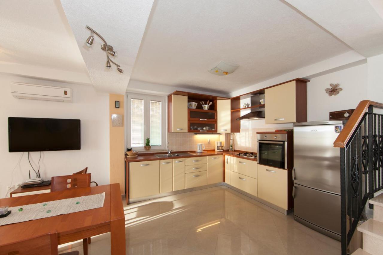 Villa Intrada Brela Luaran gambar