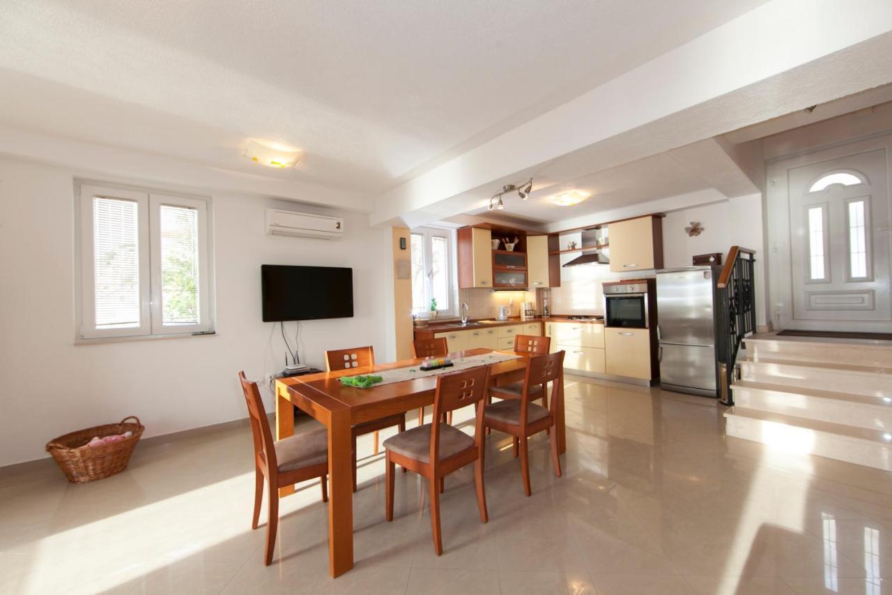 Villa Intrada Brela Luaran gambar